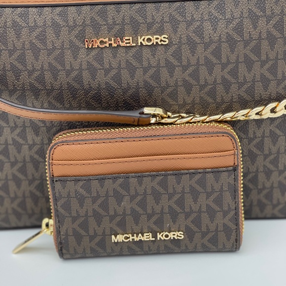 Michael Kors Bags Michael Kors Ew Crossbody Bag Card Case Wallet